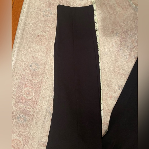 ***CLOSET CLEAROUT***Torrid Studio Pull on Pants Size 10***CLOSET CLEAROUT*** - Picture 4 of 4